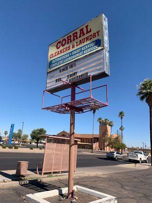 Corral Cleaners & Launderers