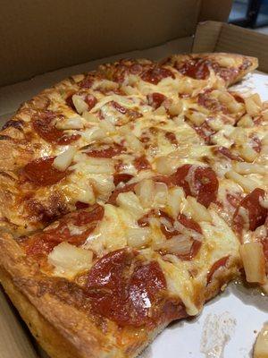 Pepperoni pineapple pizza