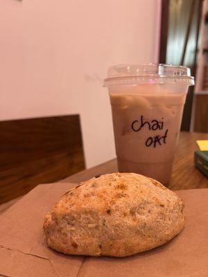 Chili cheddar chive scone, Chai Latte Massala, Rishi