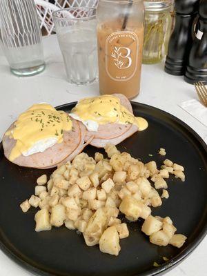 Eggs Benedict