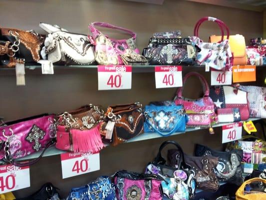 Discounted wholesale price on our bags & wallets all the time from lot of variety to choose from.