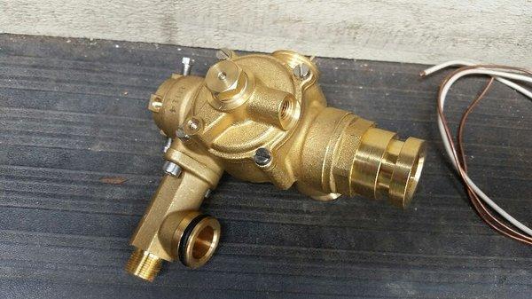 Baxi 3 Way valve