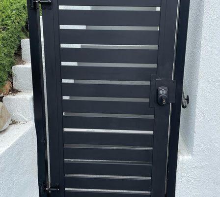 Aluminum custom made gate