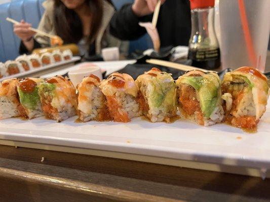 Spicy Shrimp Roll (Happy Hour)