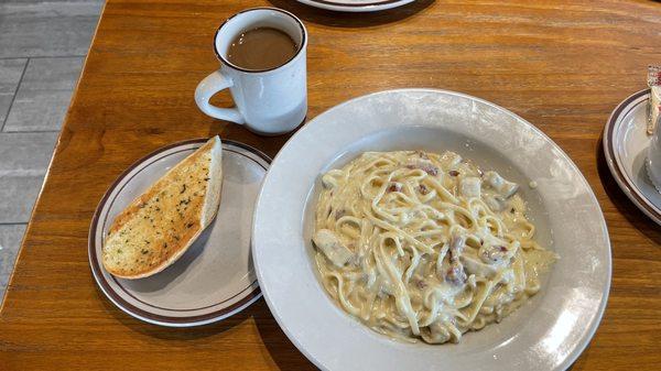 Linguine Carbonara