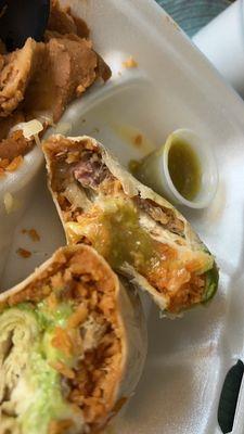 Flavorless "carnitas" burrito no meat!!!