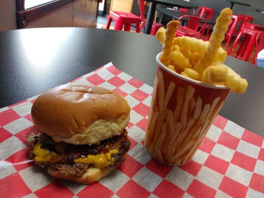 Bacon Jam Cheeseburger.