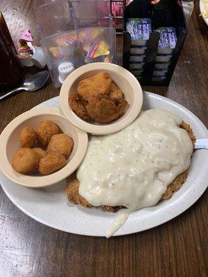 The small chicken fry with fried squash and corn nuggets. Let's eat!