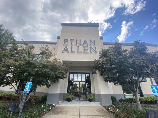 Ethan Allen near CoolSprings Galleria, Franklin, TN