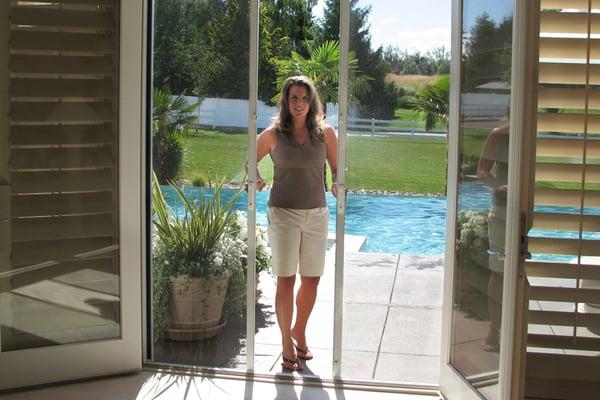 Retractable Screen Door