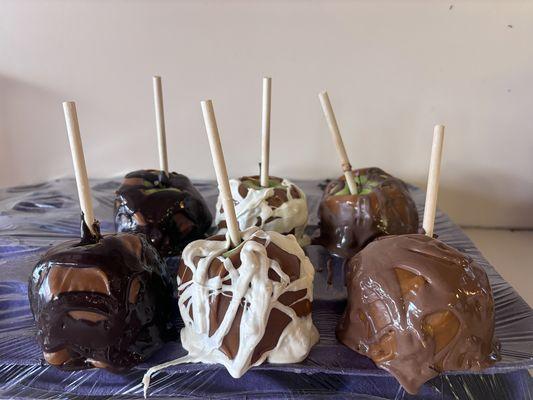 Caramel Apples with chocolate drizzle on top! Made right here at Grand Lake Chocolates!