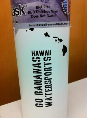 Hydroflask 40 oz not a fan of the GoBanana logo. Love the islands on it though.