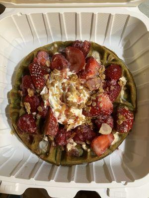 Mochi waffle with fruits