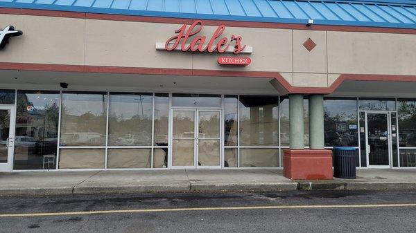 Hale's Kitchen store front