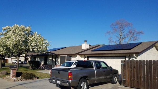 Manteca, CA   6.6 kW Solar Install.  Lawver Family.