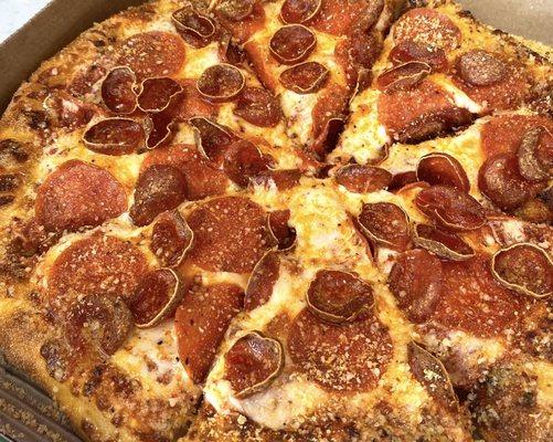 the amazing pepperoni magnifico.