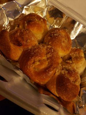 Garlic rolls