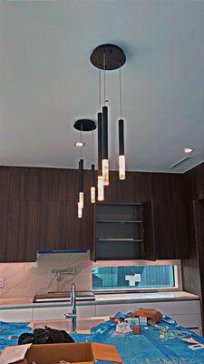 Pendent light installation