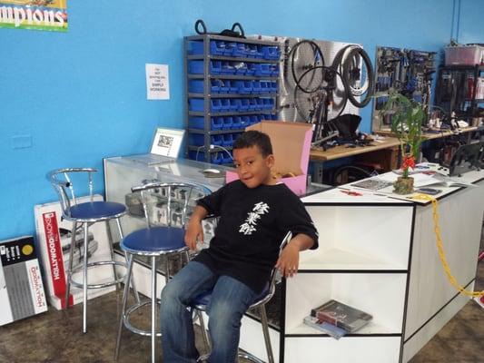 Sebastian hanging out at Penuel Bicycles!!