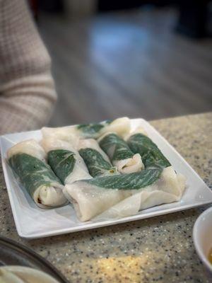 Banh Uot Thit Nuong - grilled pork rice noodle roll