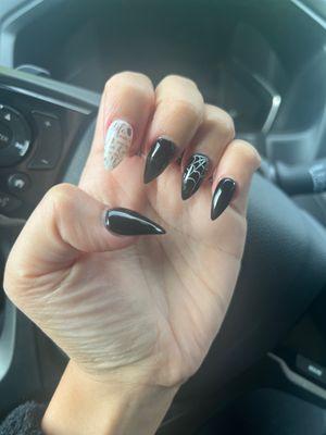 Halloween nails design