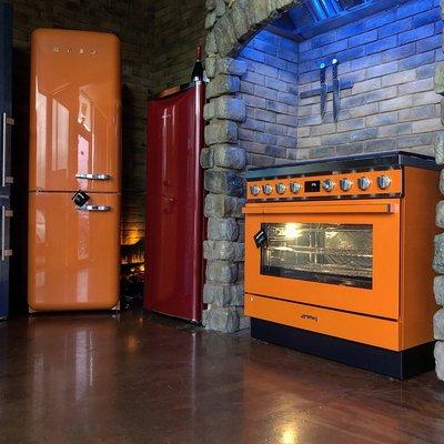 The new Smeg Portofino line! 36" Portofino Range on display in Orange