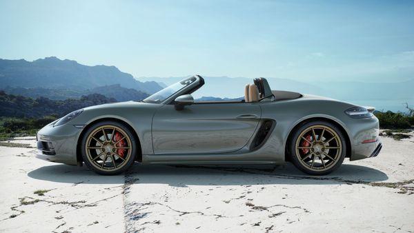 2024 718 Boxster GTS 4.0 (on order) Aventurine Green metallic