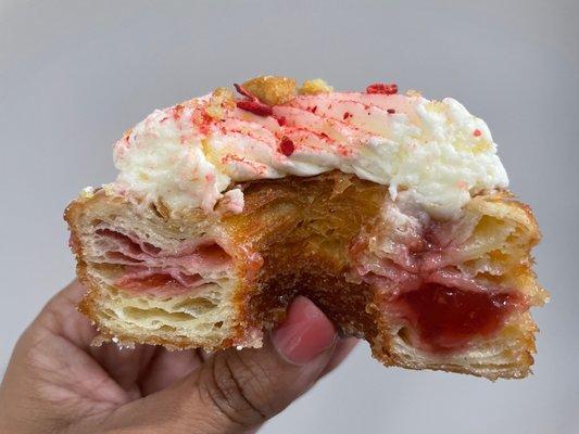 Inside the strawberry lemon shortcake