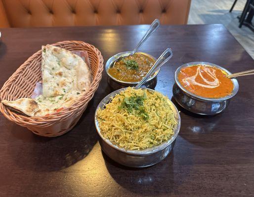 Chilly Naan, Mushroom rice, Channa Masala and Butter Chicken