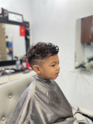 Kids haircut