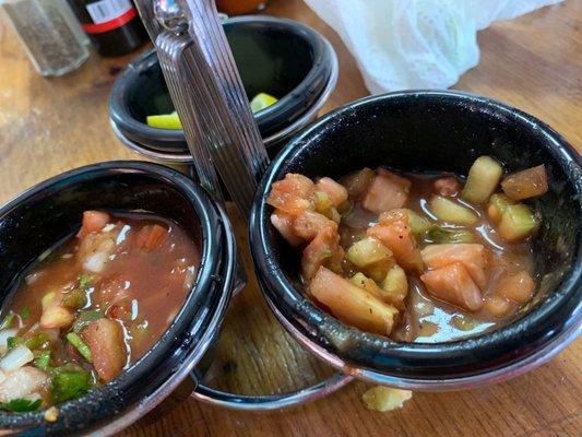 Very fresh and excellent tasting salsas. The left is a fresh pico de gallo and the right is not as spicy. It has a delicate flavor.