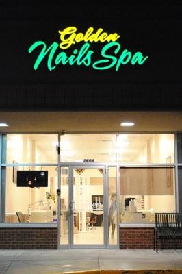 Golden Nails Spa