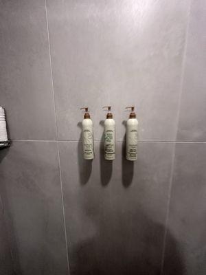 Shampoo conditioner body wash