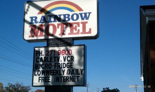 Rainbow Motel