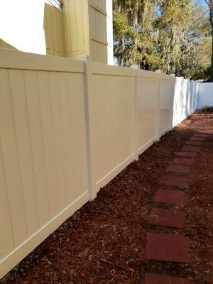 White Vinyl 6ft Privacy Fence