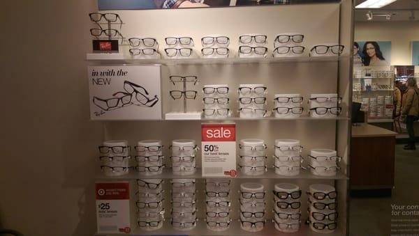 Tons of rayban frames!