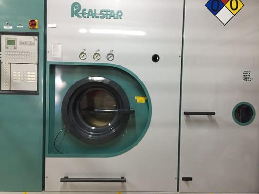 New dry cleaning machine