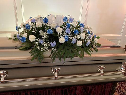 arrangement for coffin