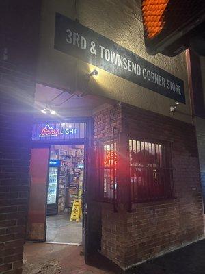 Third & Townsend Liquor Store