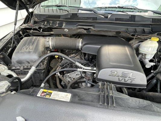 Detailed the plastic components in the engine bay on a ram 1500