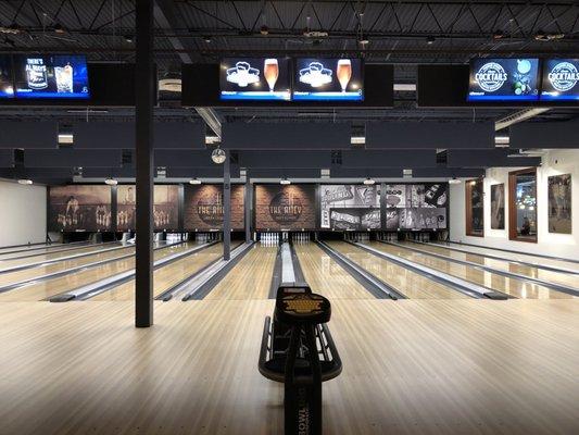 Bowling lanes