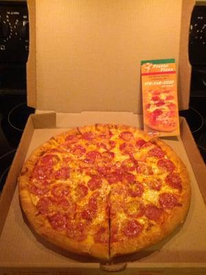 Presto Pizza's pepperoni pizza (large)