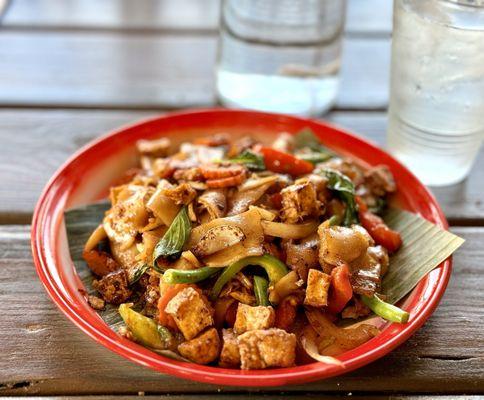 DRUNKEN NOODLE ( PAD KEE MAO KAI)