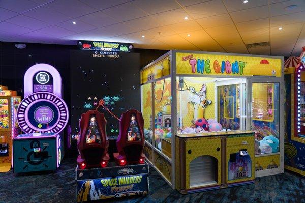 Come check out our thrilling indoor arcade, right next to Blast Off Bay Indoor Waterpark!