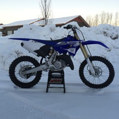 2016 YZ125