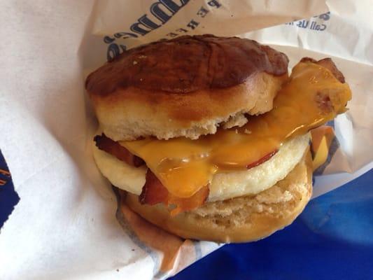 airport pretzel breakfast sandwich