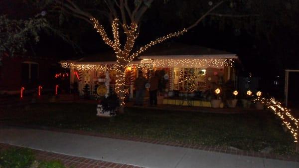 During Glendale Glitters we turn the shop into the largest Gingerbread house in town!  In 2009 we had 2 proposals out front  =)