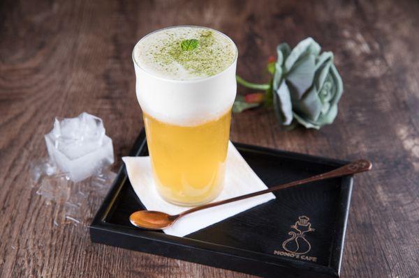 Green Tea with Milk Cheese Foam 綠茶奶蓋