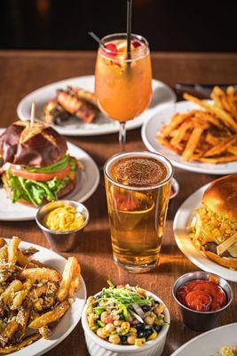 Main Street Pub - Gourmet Burgers and Craft Beer!