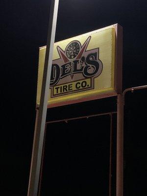 Del's Tire Co